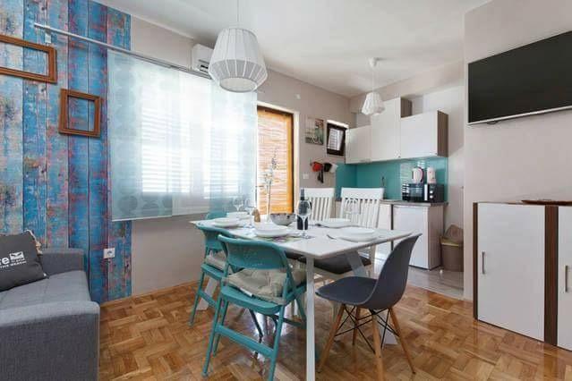 Apartments Romantica Єсенице Екстер'єр фото