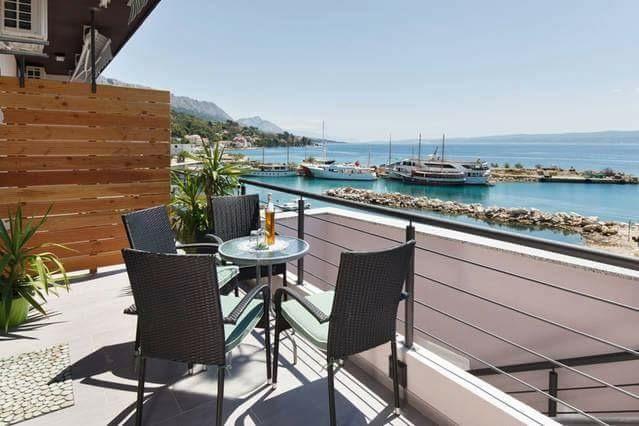 Apartments Romantica Єсенице Екстер'єр фото